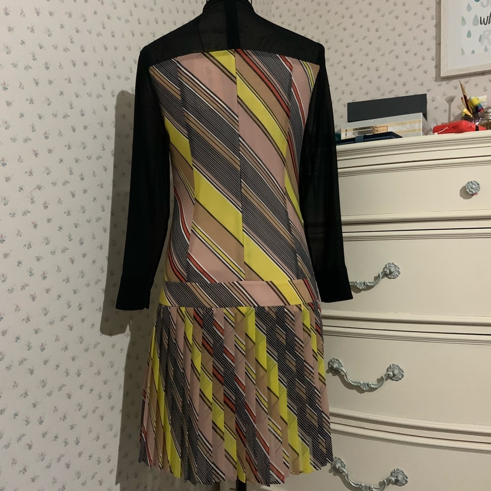 Karen Millen rainbow striped dress - Picture 10 of 16